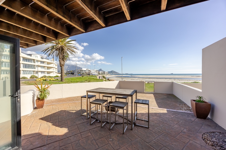 2 Bedroom Property for Sale in Lagoon Beach Western Cape